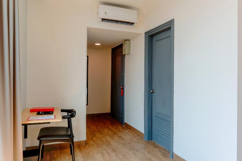 Super Oyo Townhouse 2 Hotel Gunung Sahari Джакарта Екстер'єр фото